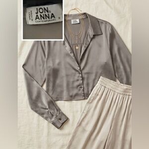 Jon & Anna Satin Button-Front Cropped Blouse in Taupe Gray